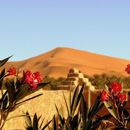 La Vallee Des Dunes - Auberge, Bivouacs Et Excursions Merzouga Exterior photo