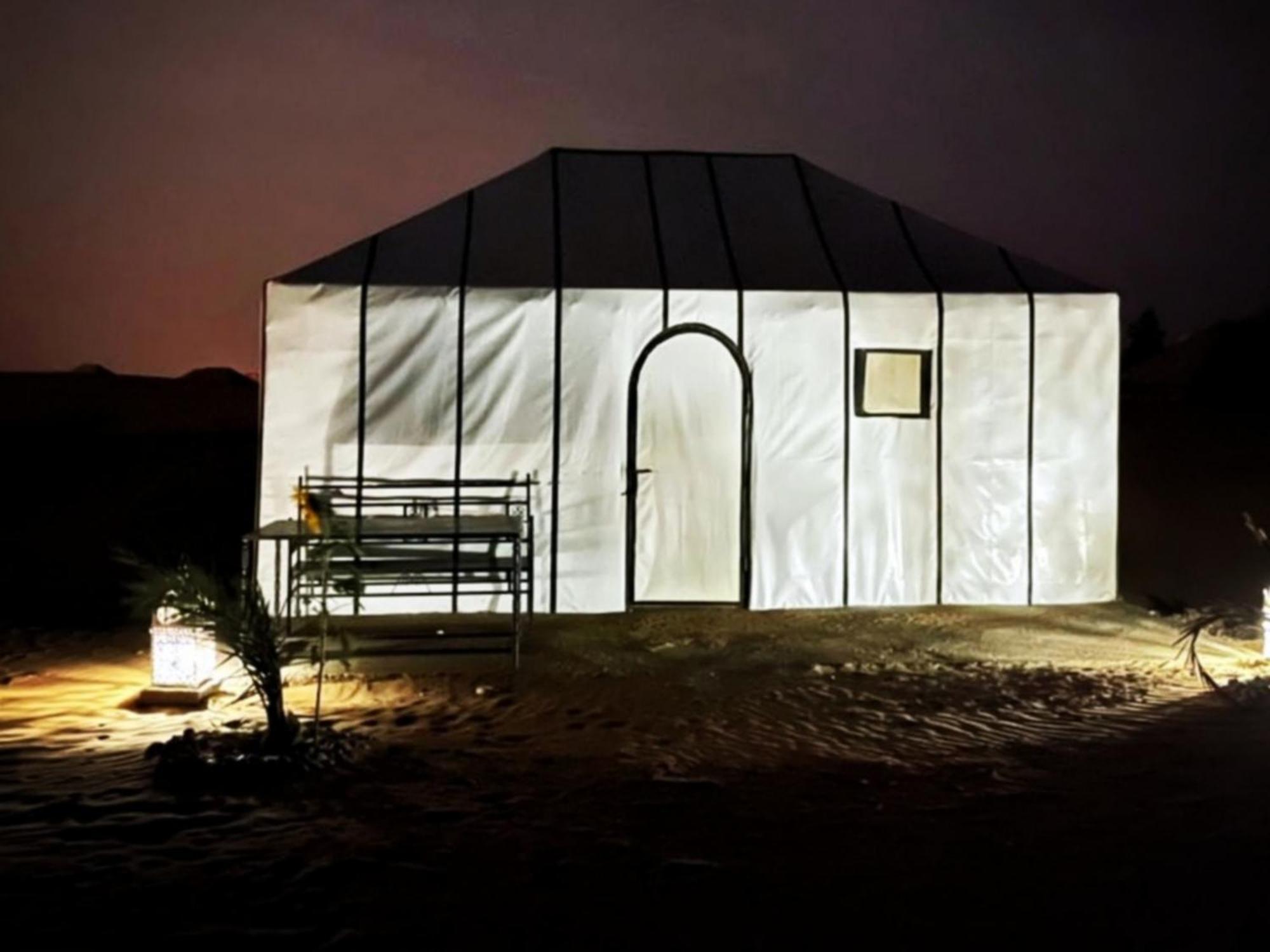 La Vallee Des Dunes - Auberge, Bivouacs Et Excursions Merzouga Exterior photo
