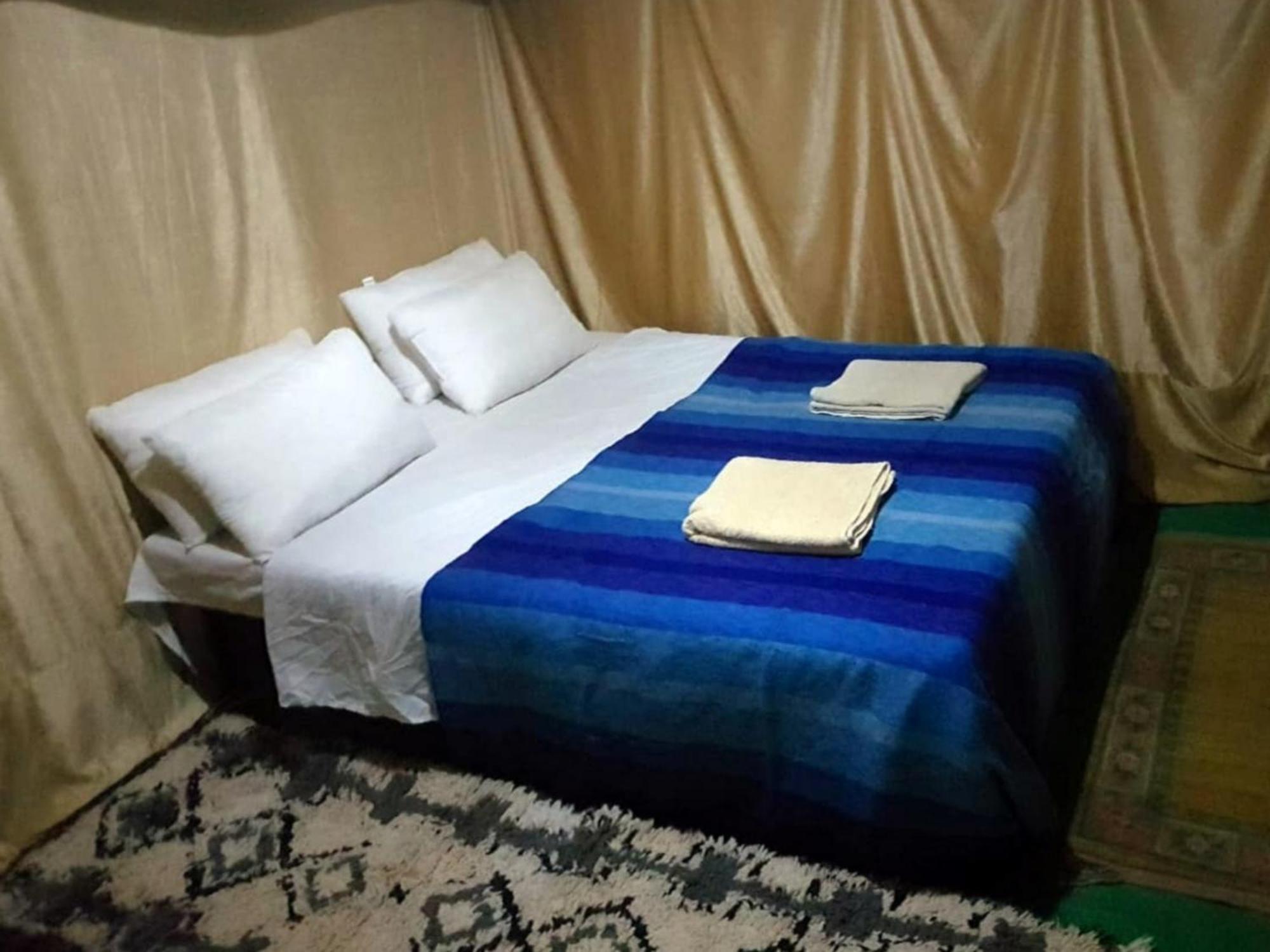 La Vallee Des Dunes - Auberge, Bivouacs Et Excursions Merzouga Room photo