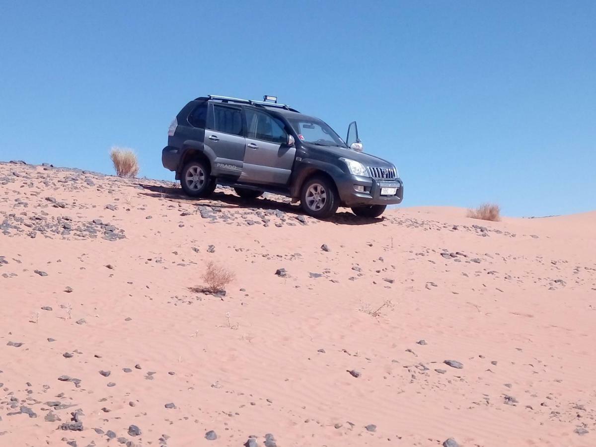 La Vallee Des Dunes - Auberge, Bivouacs Et Excursions Merzouga Exterior photo