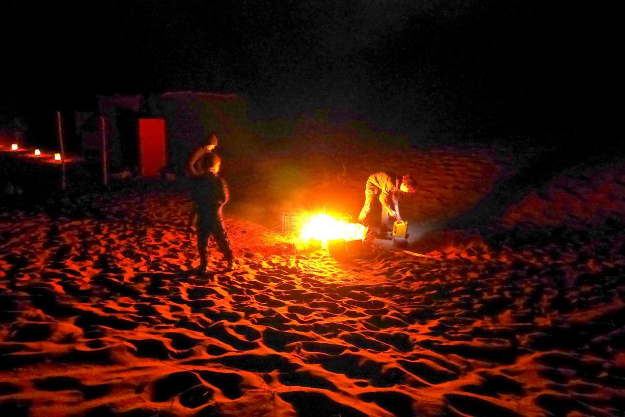 La Vallee Des Dunes - Auberge, Bivouacs Et Excursions Merzouga Exterior photo