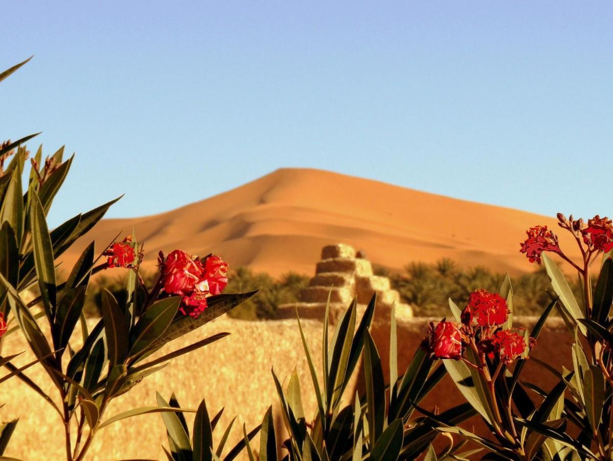 La Vallee Des Dunes - Auberge, Bivouacs Et Excursions Merzouga Exterior photo